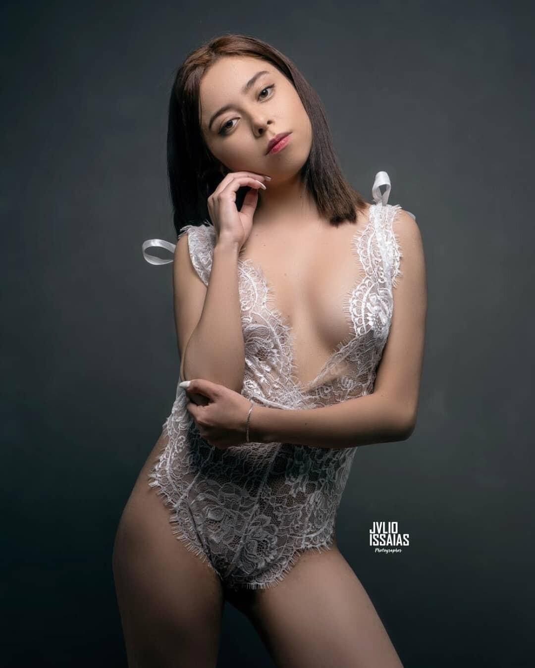 Alma Hernandez / almasalvatorehdz Обнажённые утечки OnlyFans 1