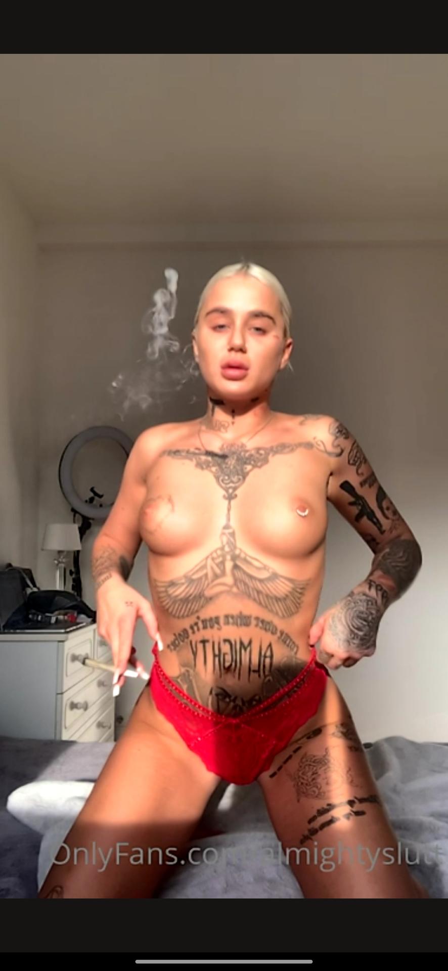 Almightyslutt / Amy Almighty слив Nude OnlyFans 1