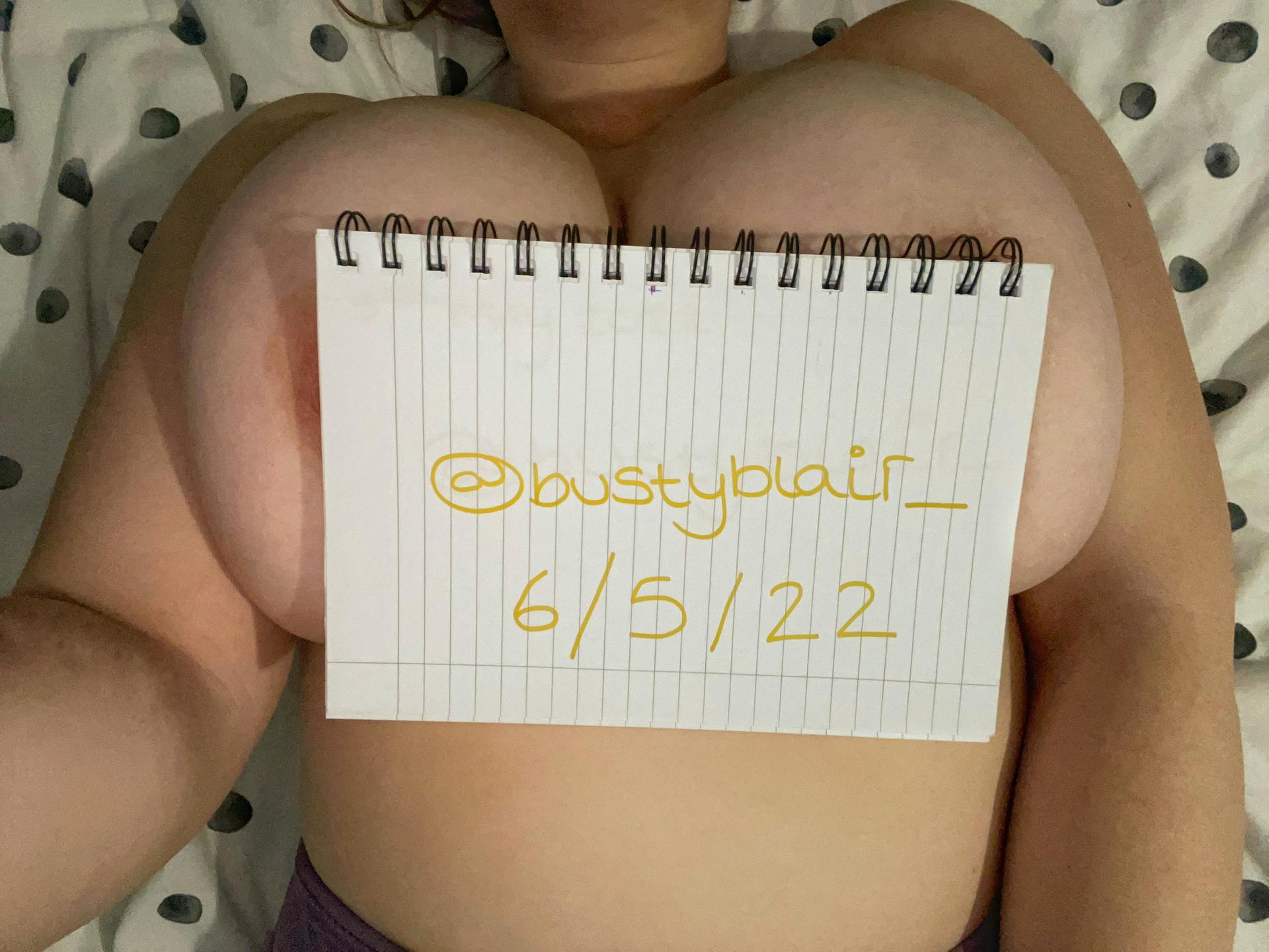 Blair W / bustyblairx Обнажённые утечки OnlyFans 1