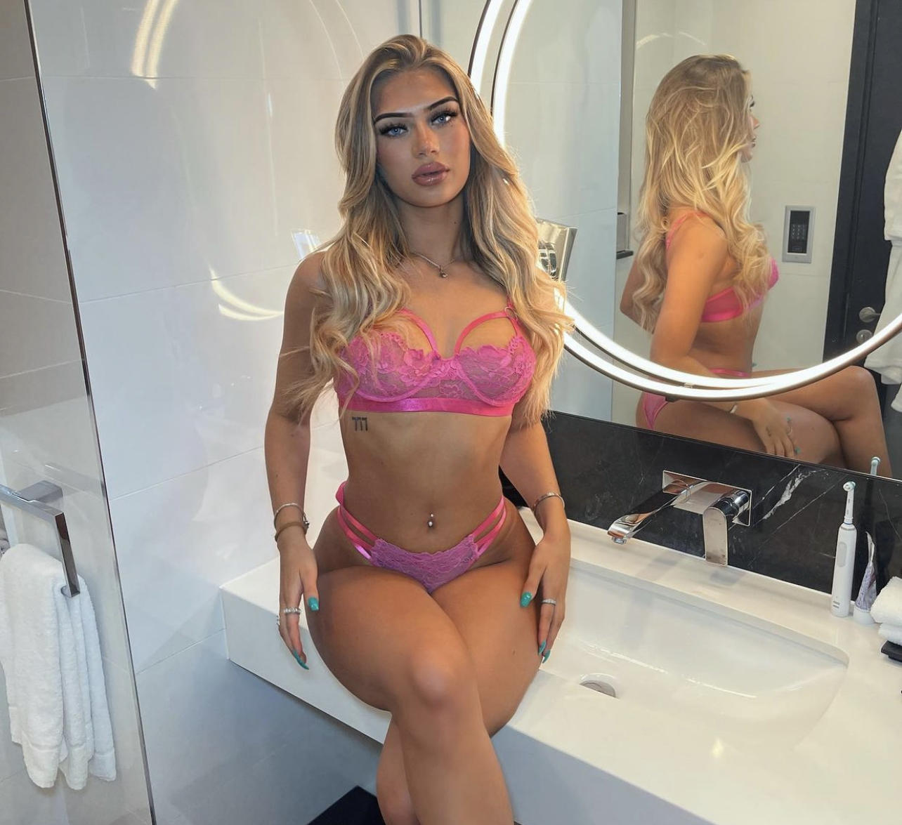 Imogen Oakley / imogen.oakley Голые утечки OnlyFans 1