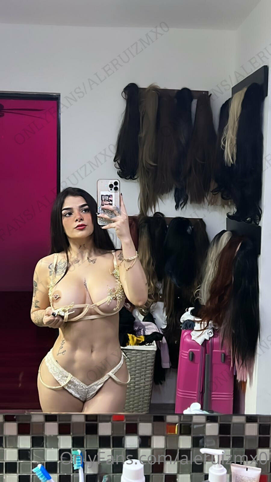 Karely Ruiz / karelyruizoficial Обнажённые утечки OnlyFans 1