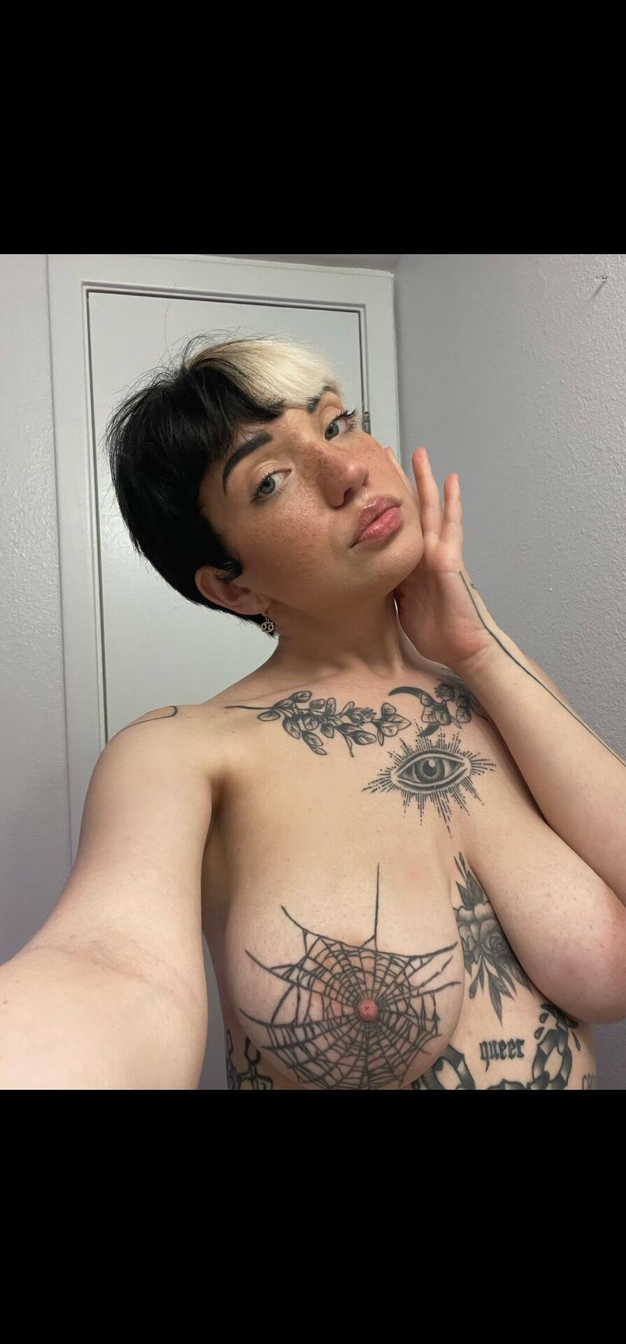 Утечки ню-фото Kylebby с OnlyFans 1