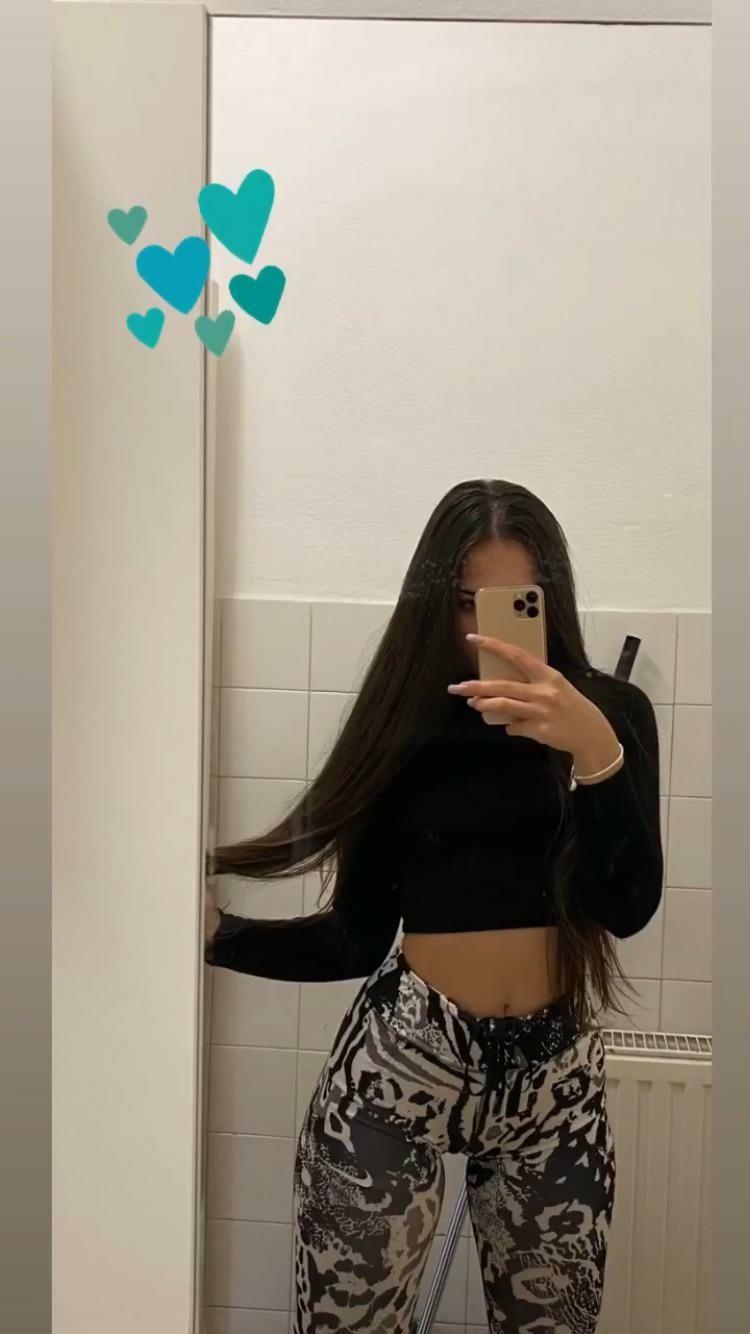 Madalina Mates / u160864533 Нюсливы OnlyFans 1