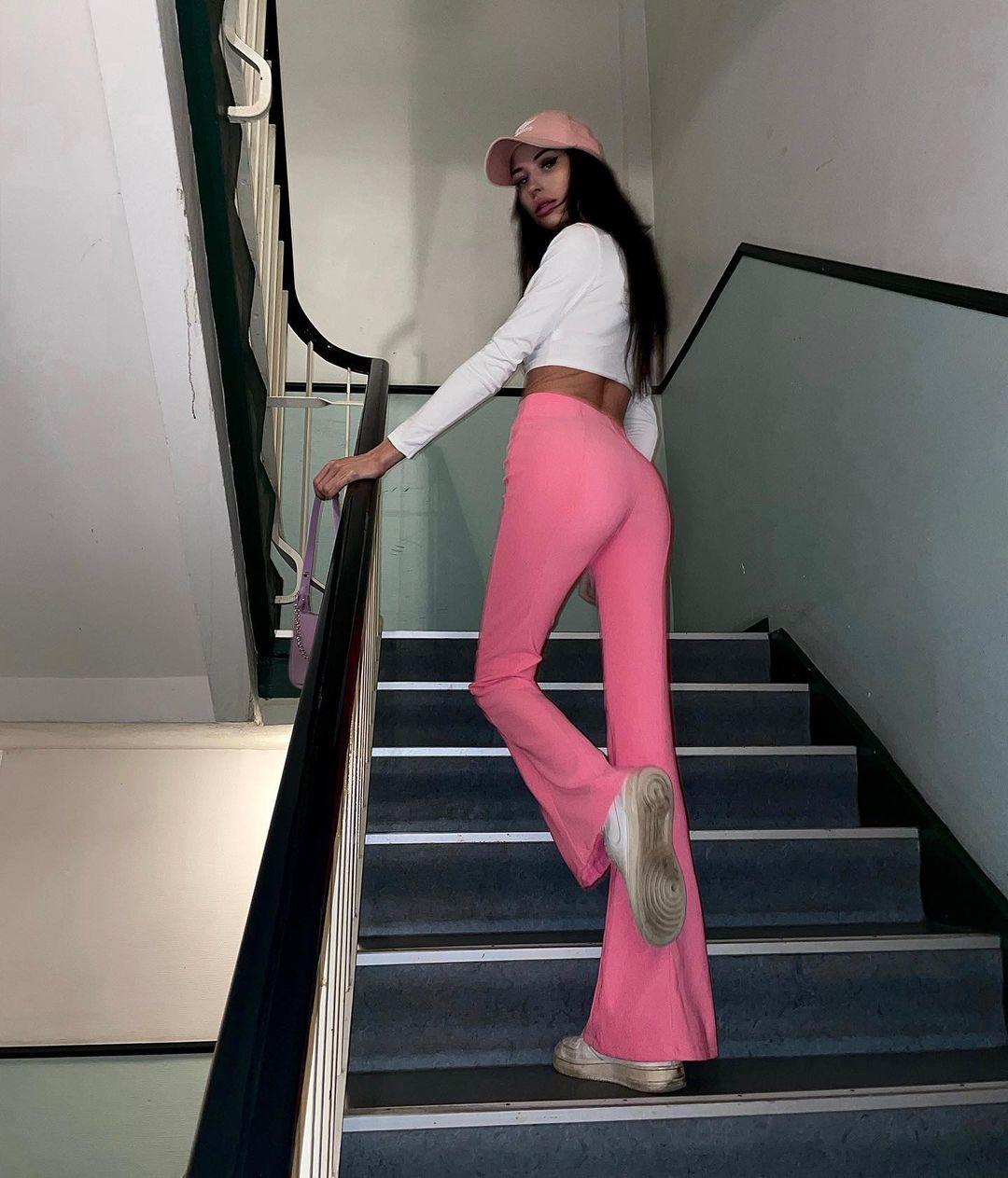 marinaa / marlinskaa Обнажённые утечки OnlyFans 1