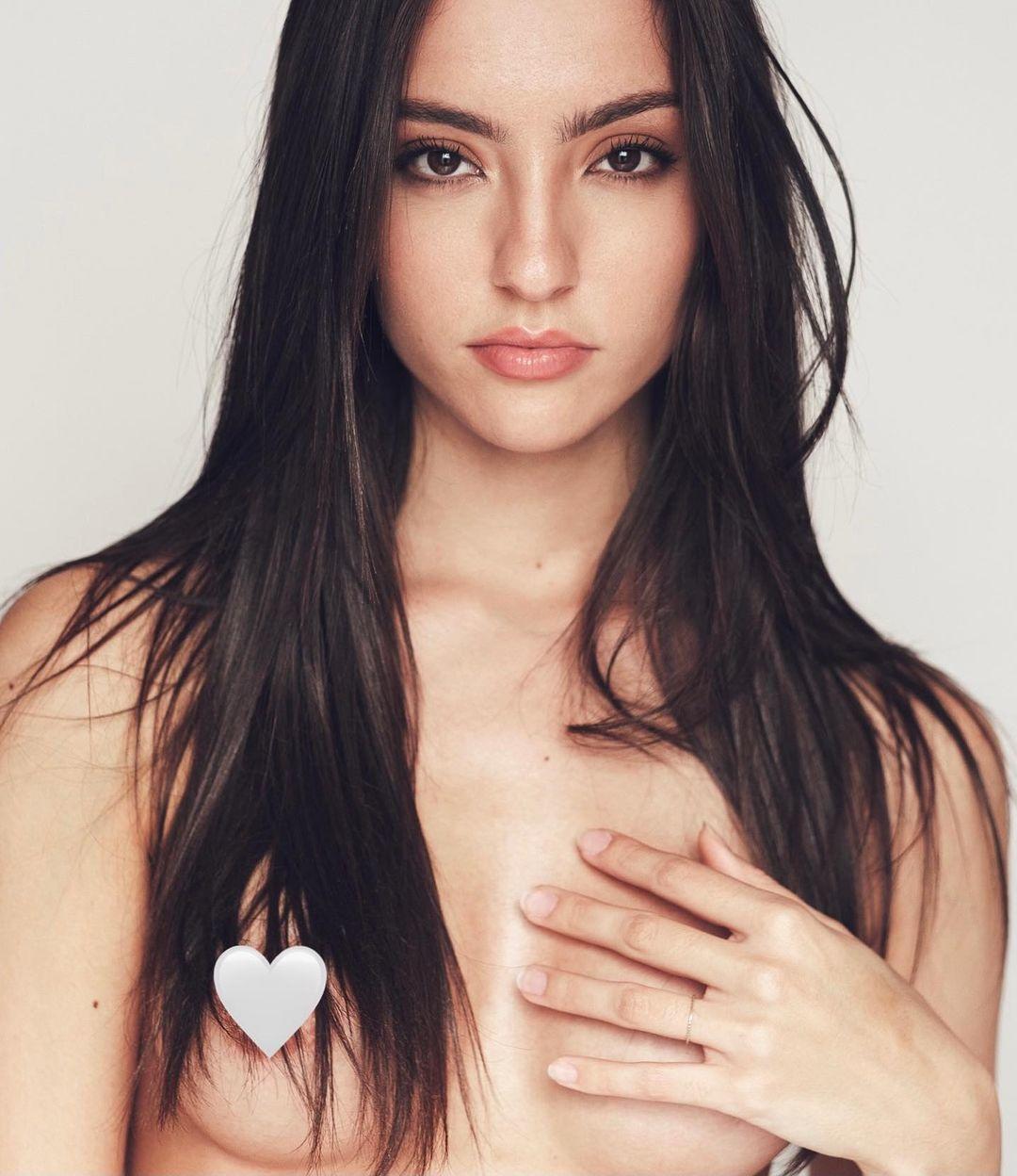 Mathilde Lasry / user Обнажённые утечки Patreon 1