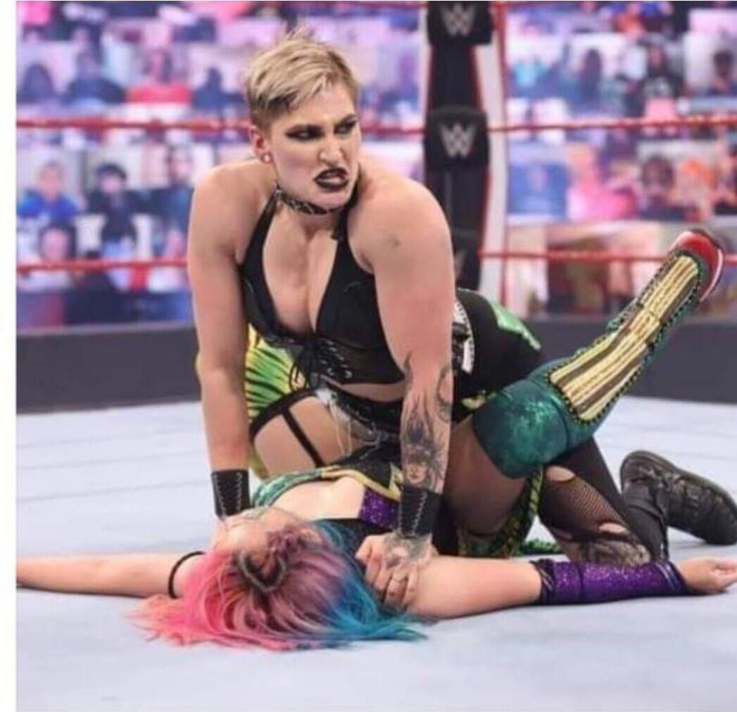 Rhea Ripley / notrhearipley Обнажённые утечки OnlyFans 1