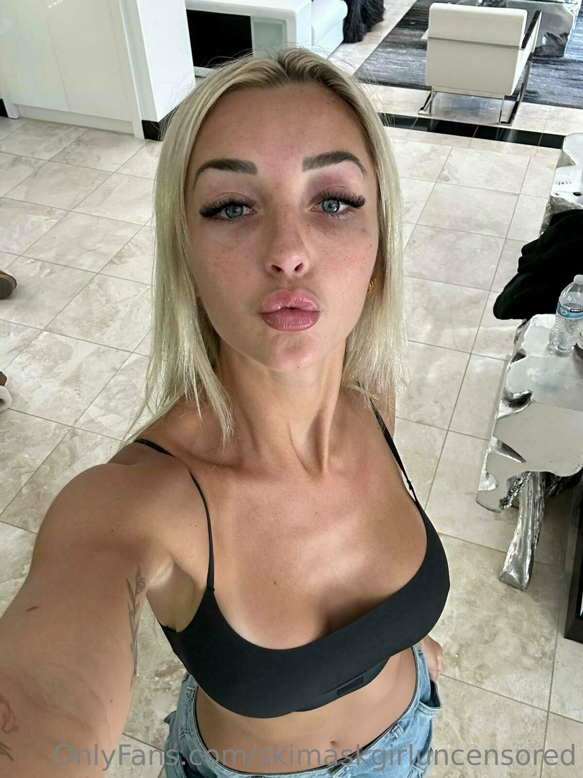 Theskimaskgirl / skimaskgirluncensored Голые утечки OnlyFans 1