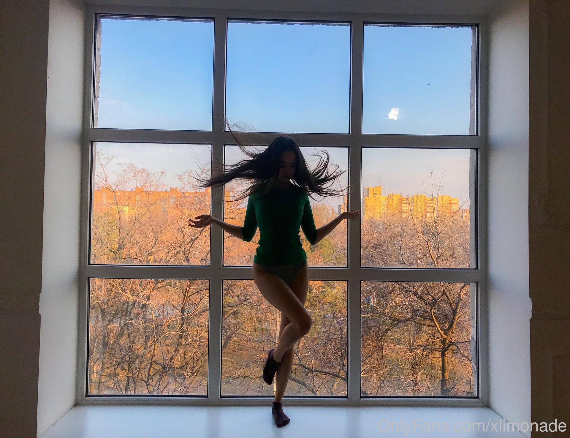 Анна Мун / Li Moon / xlimonade слив голых фото с OnlyFans 1