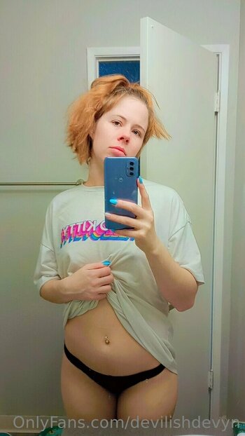 devilishdevyn Голые Утечки Фото 15