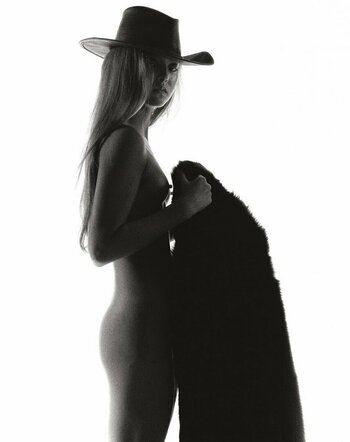 Devon Aoki / devonaoki Голые Утечки Фото 53