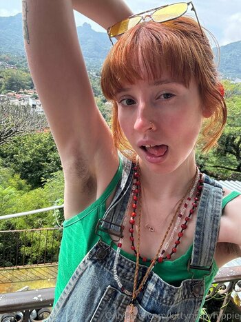 kittynippyhippie / littlenippyhippie Голые Утечки OnlyFans Фото 42
