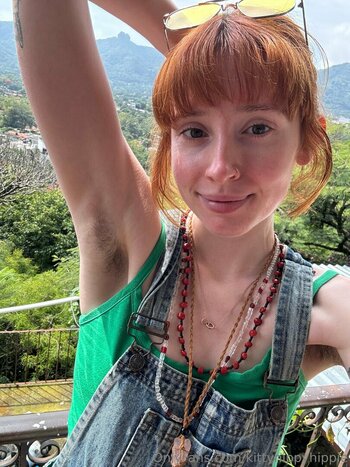 kittynippyhippie / littlenippyhippie Голые Утечки OnlyFans Фото 44