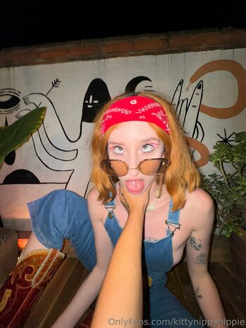 kittynippyhippie / littlenippyhippie Голые Утечки OnlyFans Фото 58