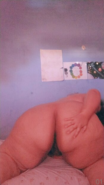 pixie_aldi Голые Утечки Фото 14