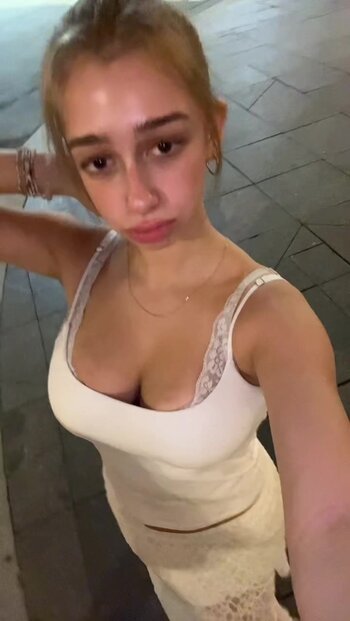sofyaplotnikova / https: / xsofya_x Голые Утечки Фото 17