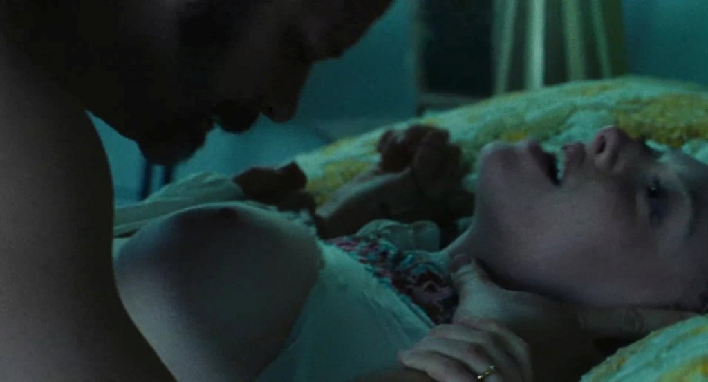 Amanda Seyfried Naked 07