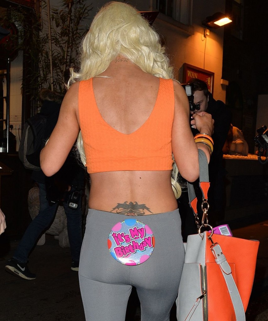 Josie Cunningham топлесс 14