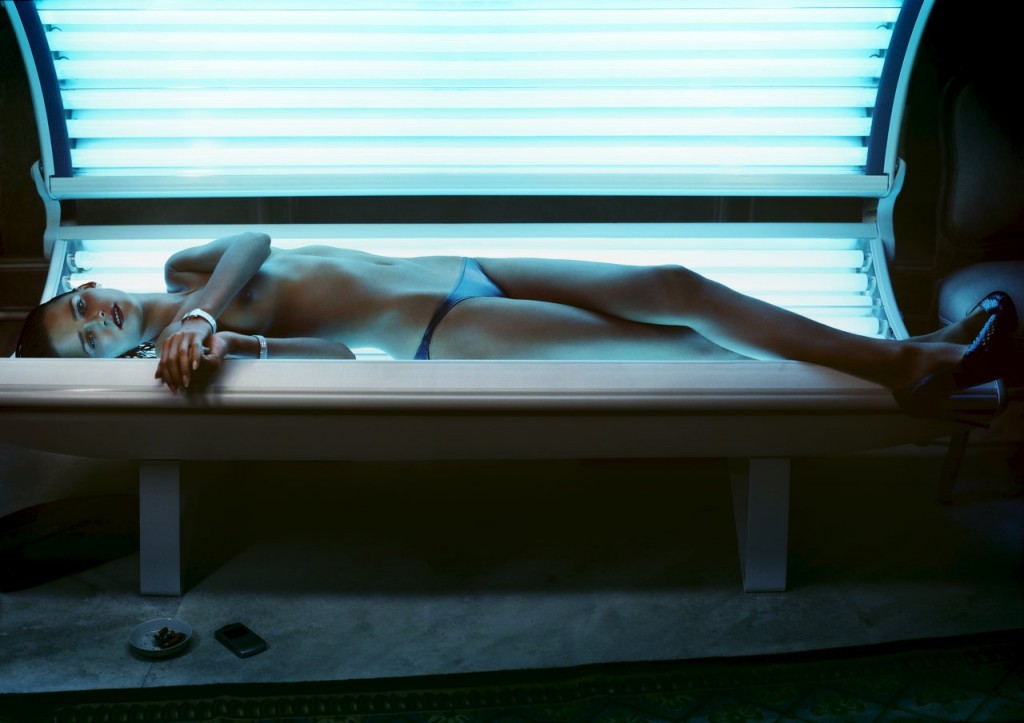 Кармен Касс Топлесс 02