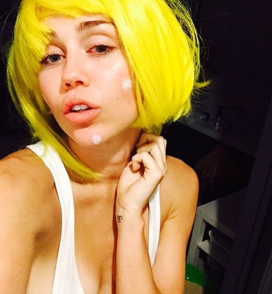 Miley-Cyrus-Sexy-4