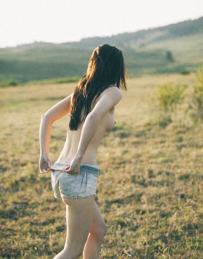 Kera-Lester-Nude-Nude-10