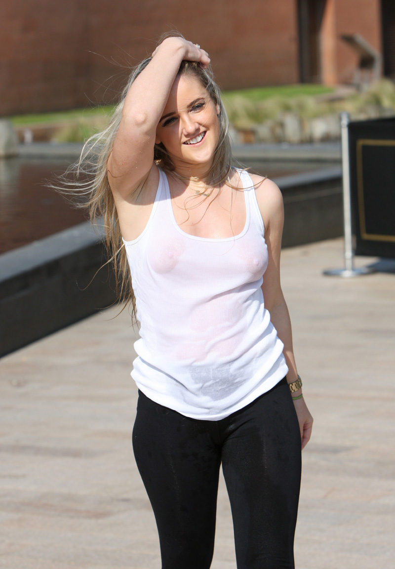 Rachel-Rhodes-Braless-2