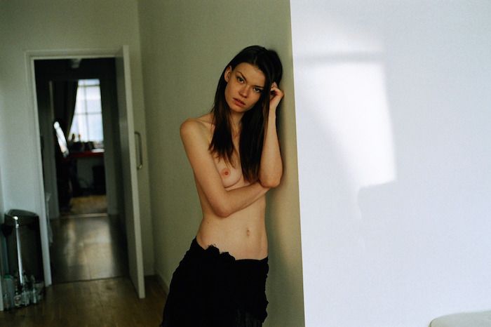 Alexandra-Vittek-Topless-4