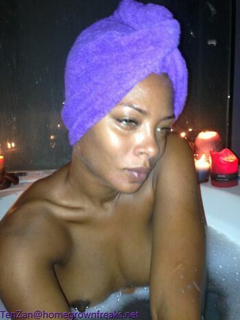 Eva-Marcille-Topless-6
