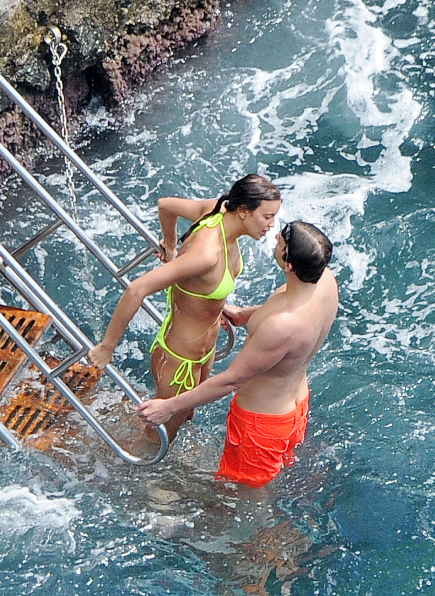 Irina-Shayk-in-a-Bikini-18