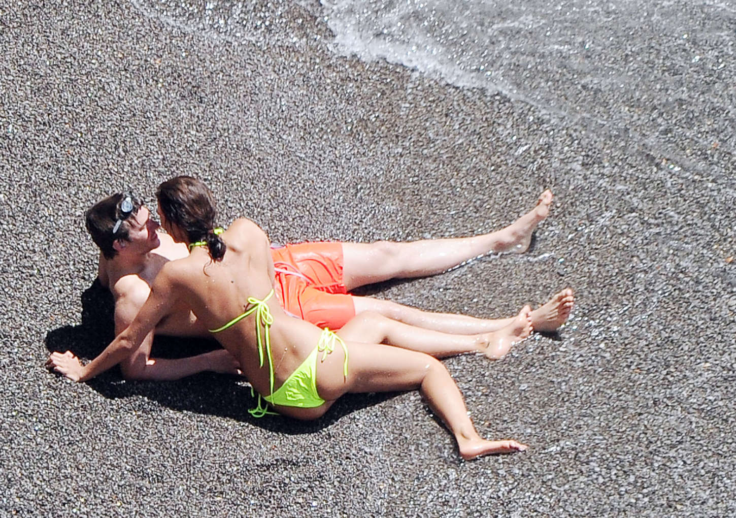 Irina-Shayk-in-a-Bikini-3