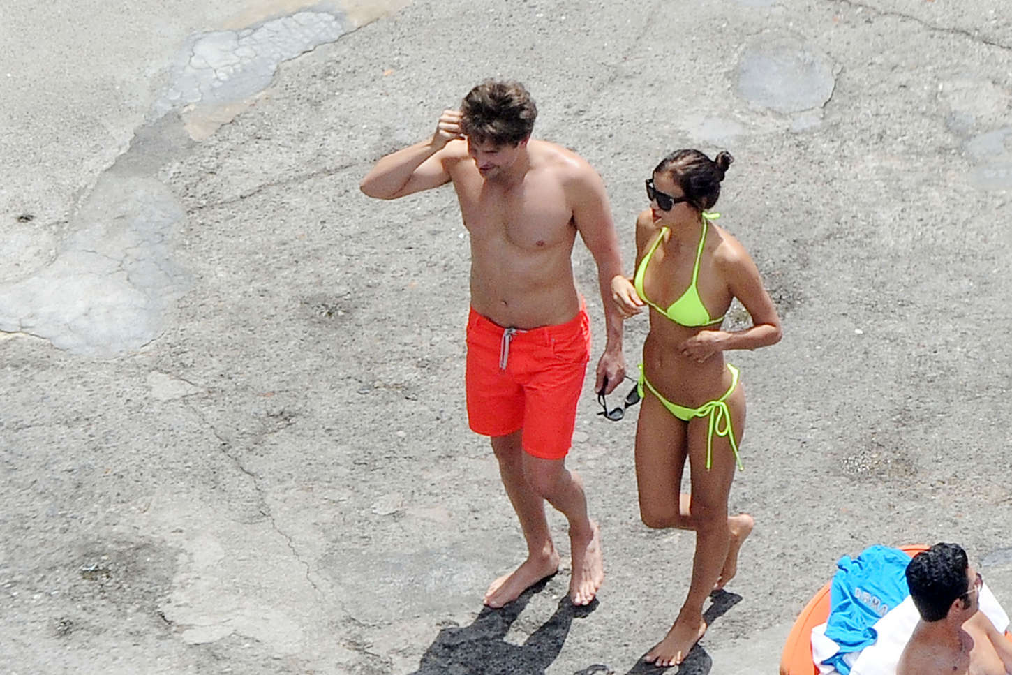 Irina-Shayk-in-a-Bikini-30