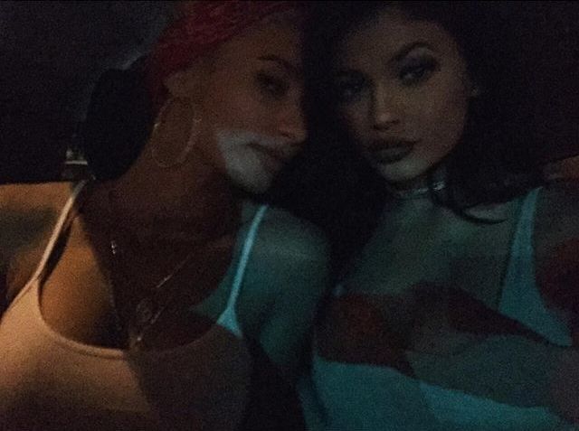 Kylie-Jenner-Sexy-7