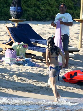 Michelle-Rodriguez-in-a-Bikini-16