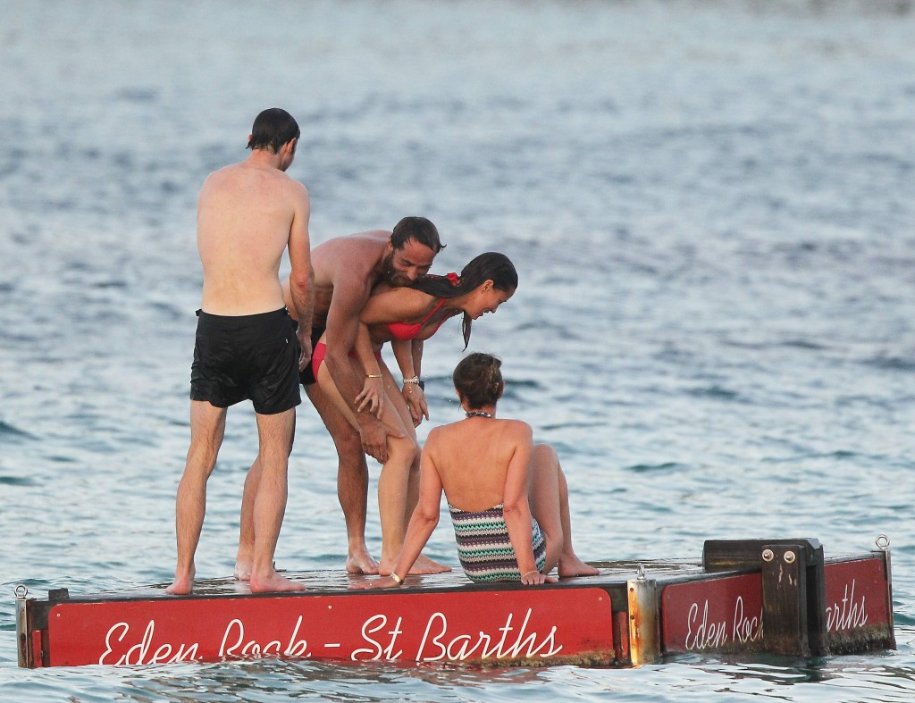 Pippa Middleton Bikini 38