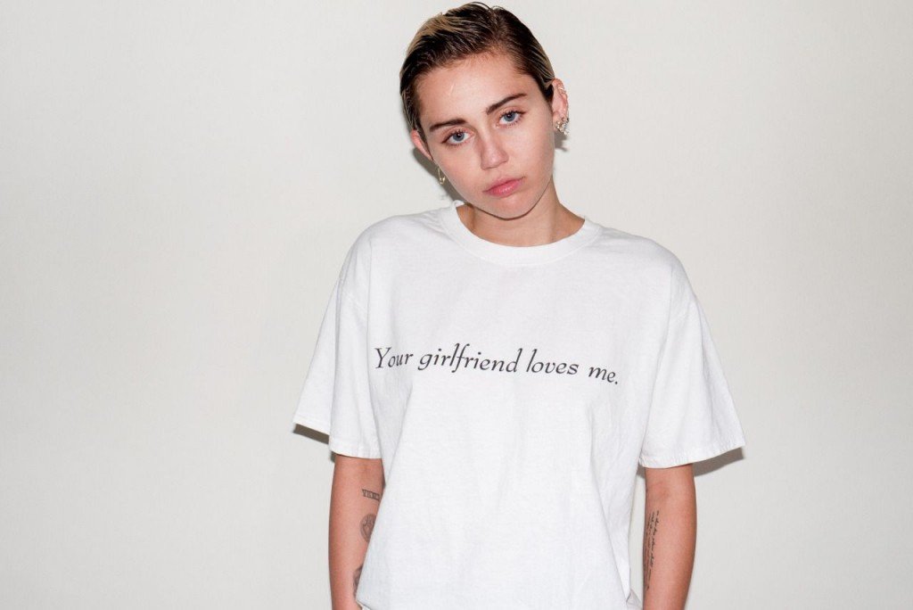 Miley-Cyrus-Nude-19