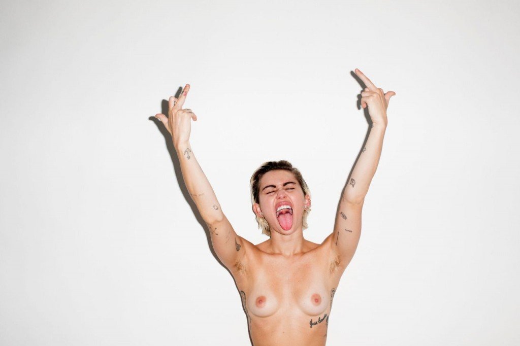 Miley-Cyrus-Nude-7