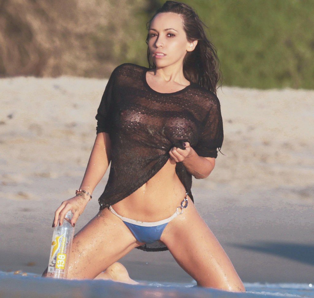 Yenitza-Munoz-See-Through-2