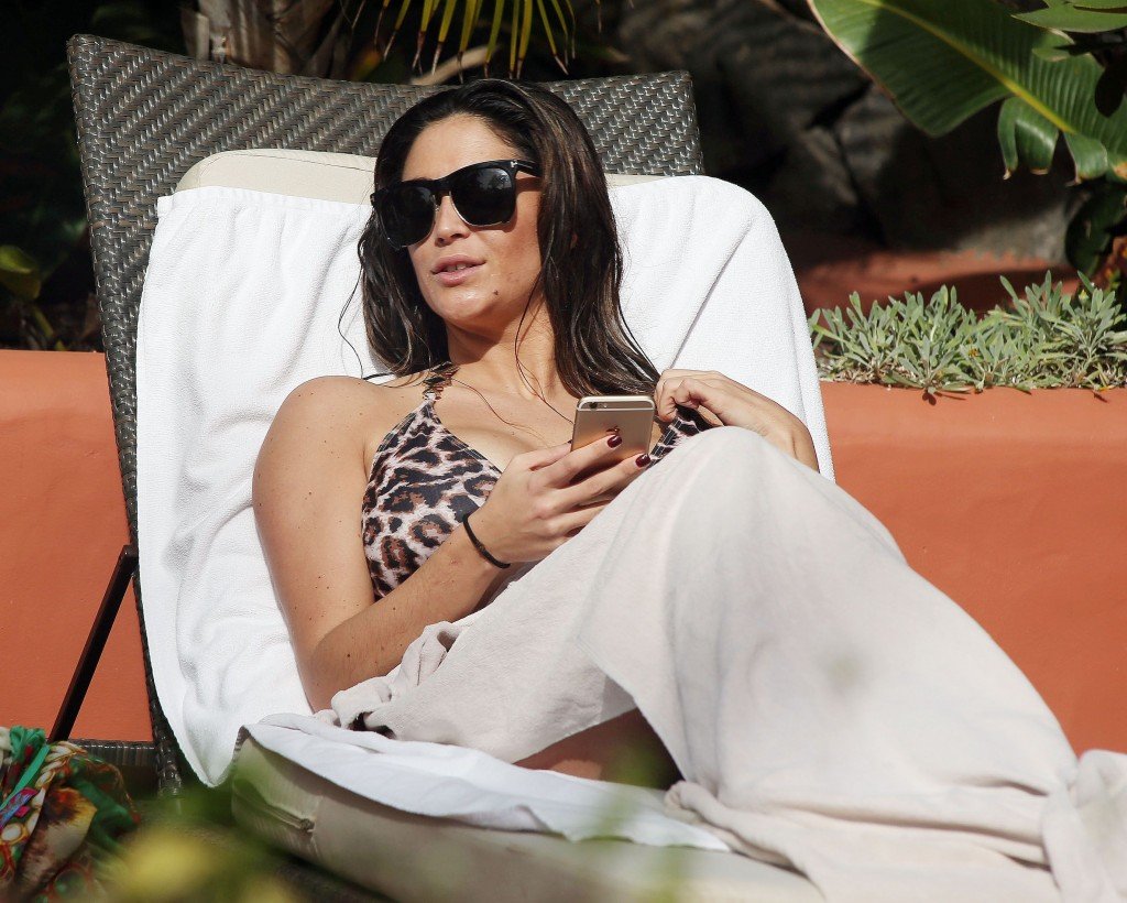 Casey-Batchelor-Bikini-Photos-9