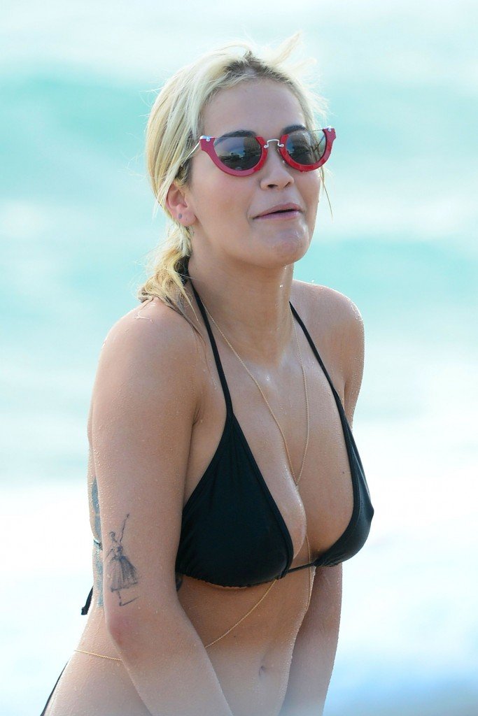 Rita-Ora-Sexy-11