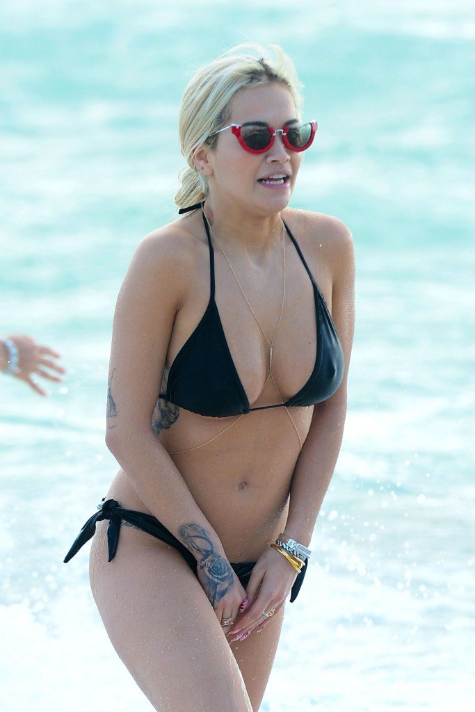Rita-Ora-Sexy-27