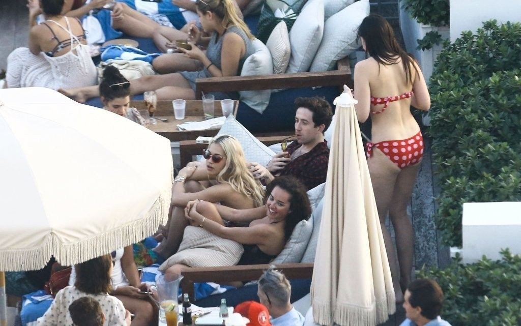 Rita-Ora-and-Daisy-Lowe-Sexy-7