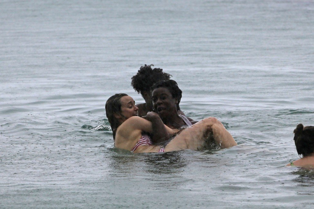 Taylor-Schilling-in-a-Bikini-4