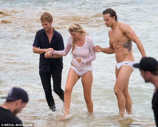 Lara-Stone-See-Through-29