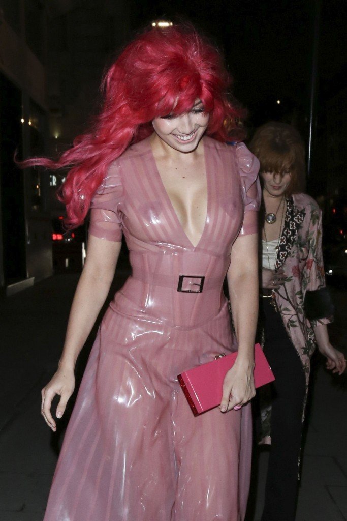 Daisy-Lowe-See-Through-6