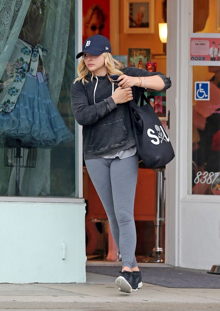 Chloe Moretz Pussy 1