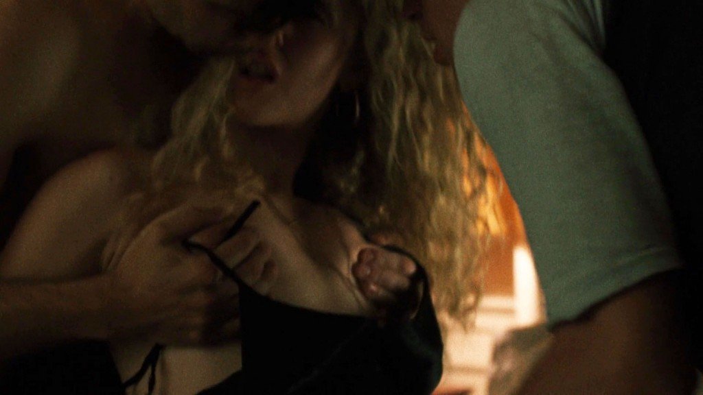 Juno Temple Nude 3
