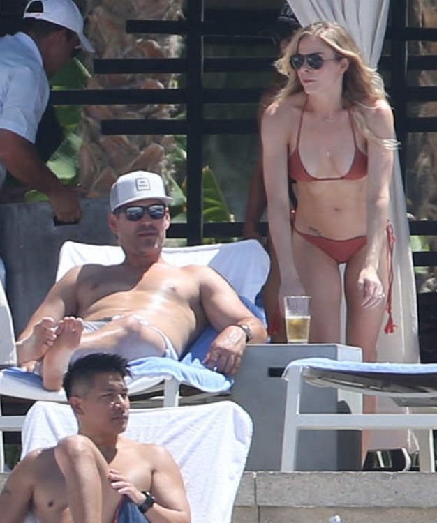 LeAnn Rimes in a Bikini 36