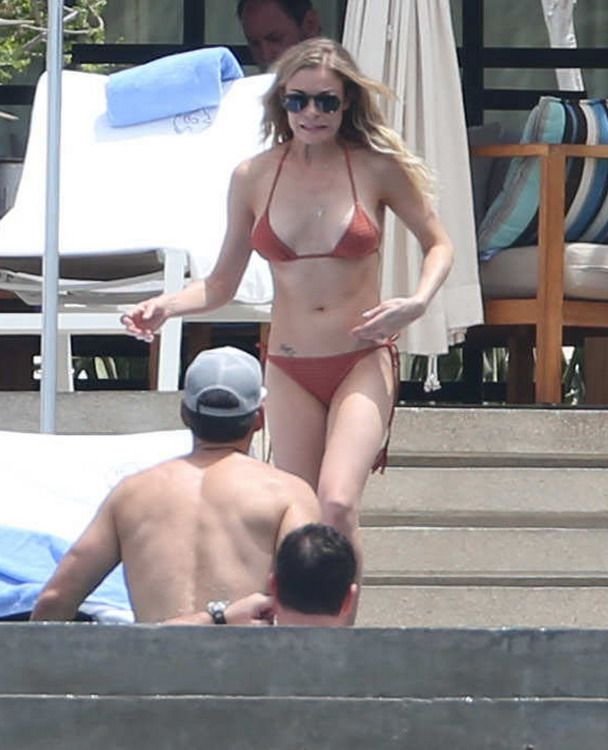 LeAnn Rimes in a Bikini 47