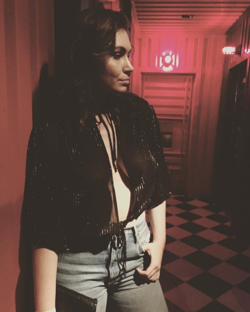 Sophie Simmons Braless 1