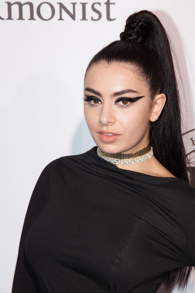 Charli XCX Braless 2