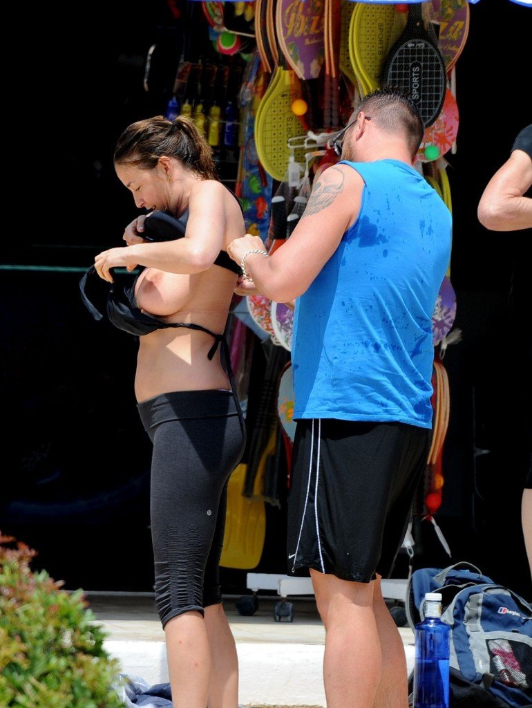 Lisa Snowdon Sexy & Topless 7